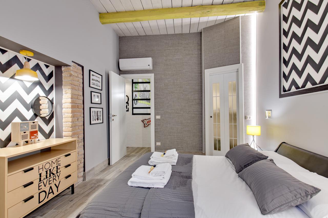 Rome As You Feel - Design Apartment At Colosseum Buitenkant foto