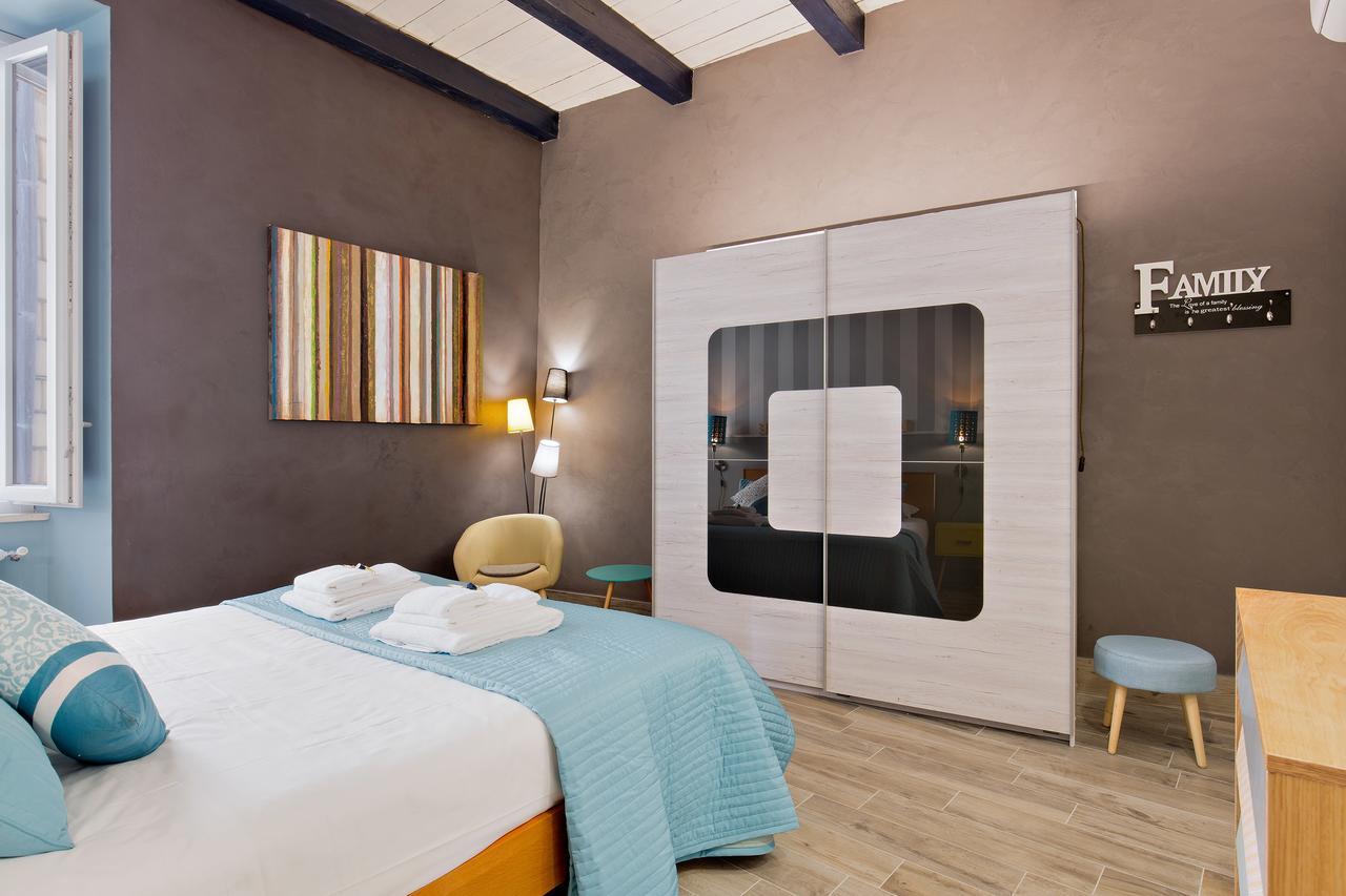 Rome As You Feel - Design Apartment At Colosseum Buitenkant foto