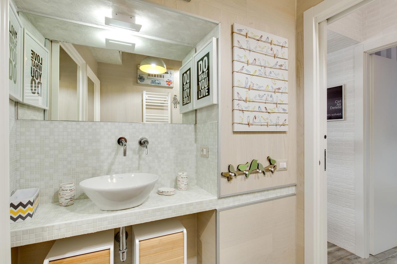 Rome As You Feel - Design Apartment At Colosseum Buitenkant foto